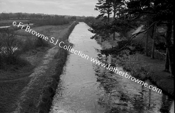 CANAL JUNCTION NEAR SALLINS